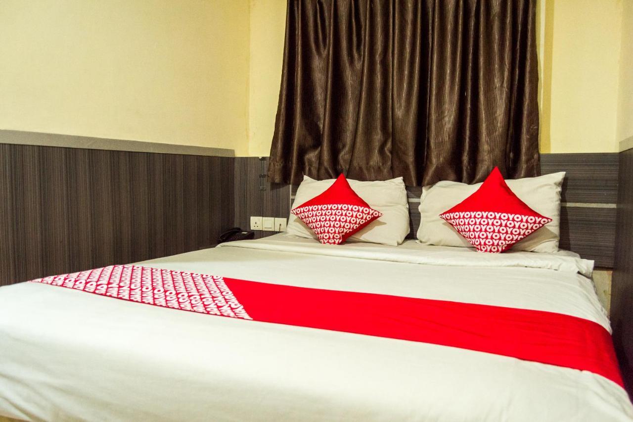 OYO 625 Hotel Golden Gate Batam Exterior foto