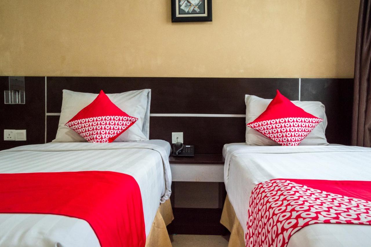 OYO 625 Hotel Golden Gate Batam Exterior foto
