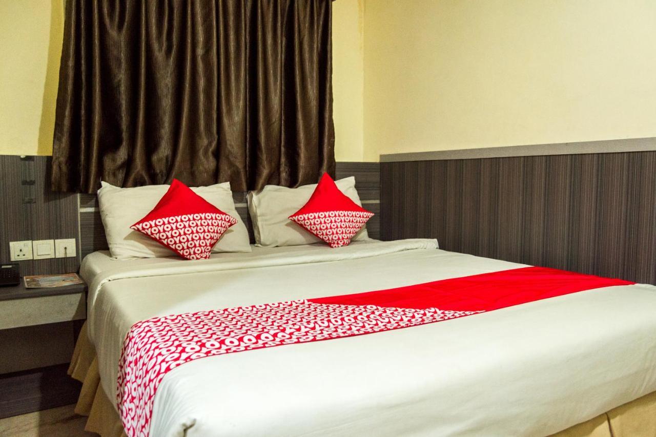 OYO 625 Hotel Golden Gate Batam Exterior foto